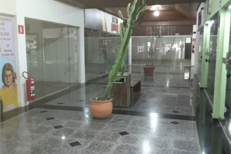 Loja para alugar em Vila Santo Antônio, Cotia, SP