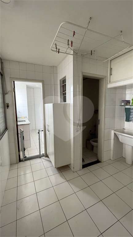 Apartamento à venda com 3 quartos, sendo 1 suíte, em Jardim Paulista, São Paulo, SP