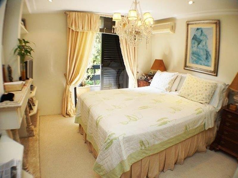 Apartamento à venda ou para alugar com 4 suítes em Moema, São Paulo, SP