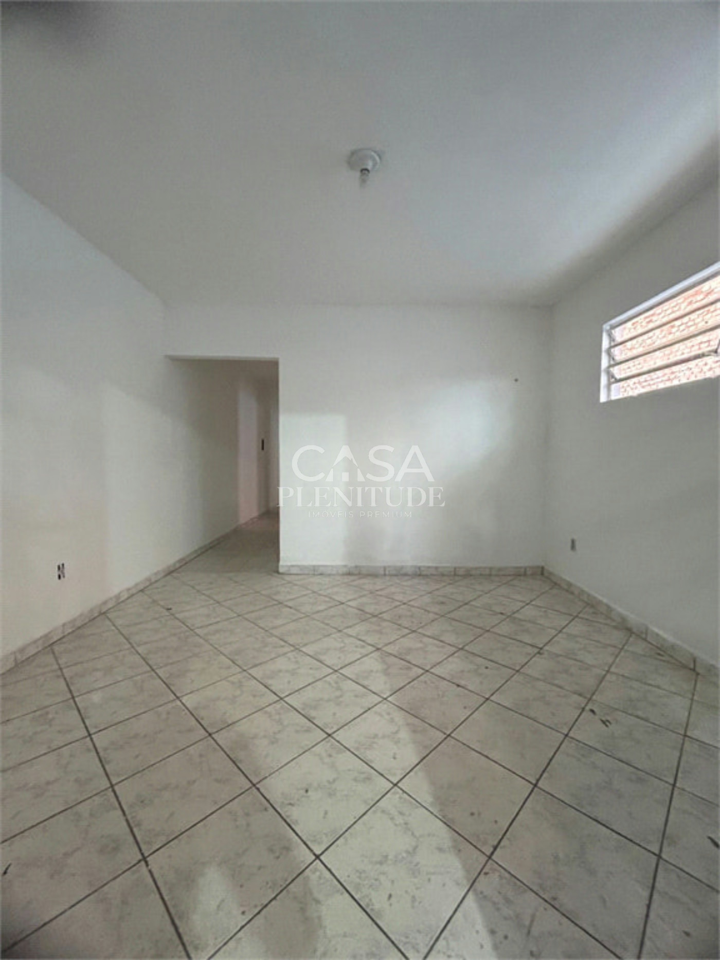Casa à venda com 2 quartos em Jardim Casa Branca, Sorocaba, SP