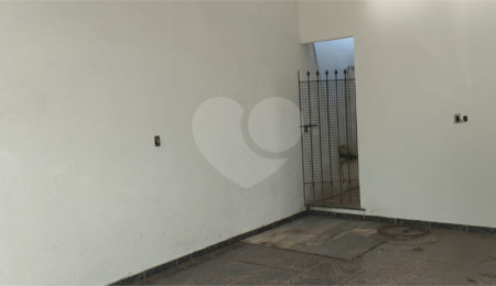 Casa à venda com 2 quartos em Vila Cubatão, Itapetininga, SP