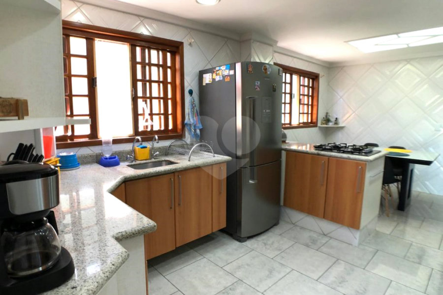 Sobrado à venda com 3 quartos, sendo 2 suítes,  em Tucuruvi, São Paulo, SP