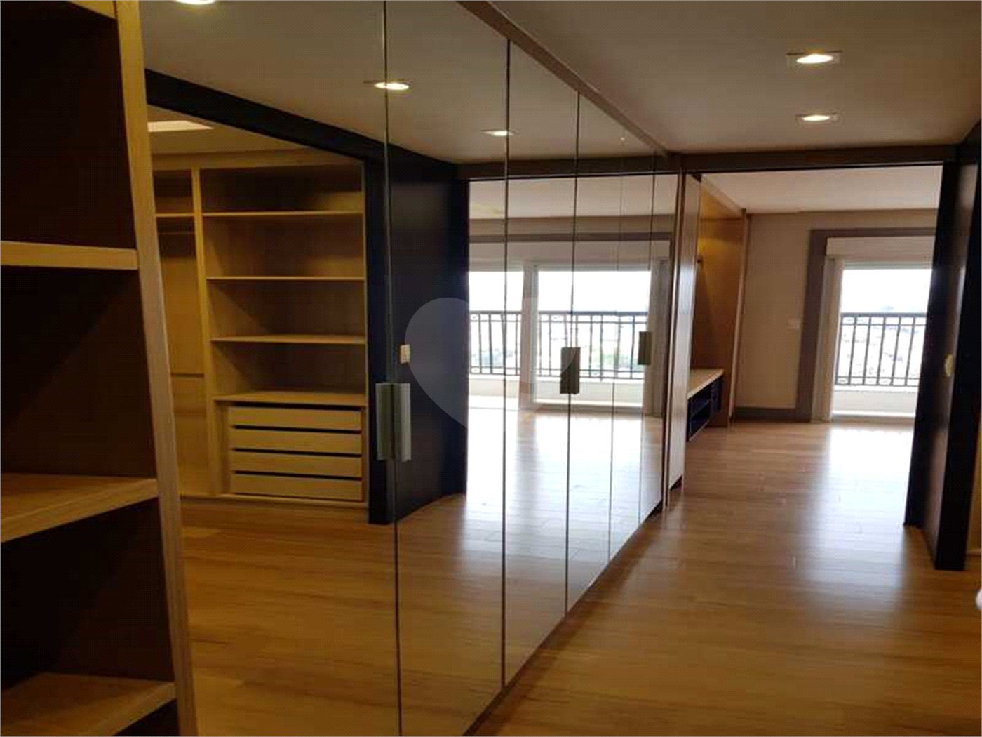 Apartamento à venda com 3 suítes em Jardim Portal da Colina, Sorocaba, SP