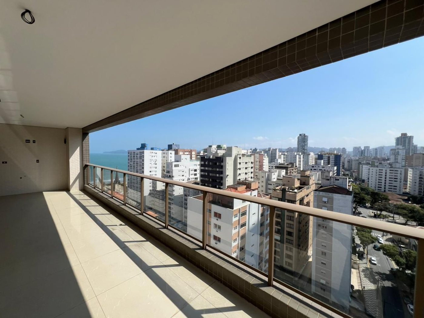 Apartamento com 3 dormitórios à venda, 210 m² por R$ 3.300.000,00 - Boqueirão - Santos/SP