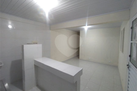 Casa de Vila para alugar com 2 quartos, sendo 1 suíte, em Tucuruvi, São Paulo, SP