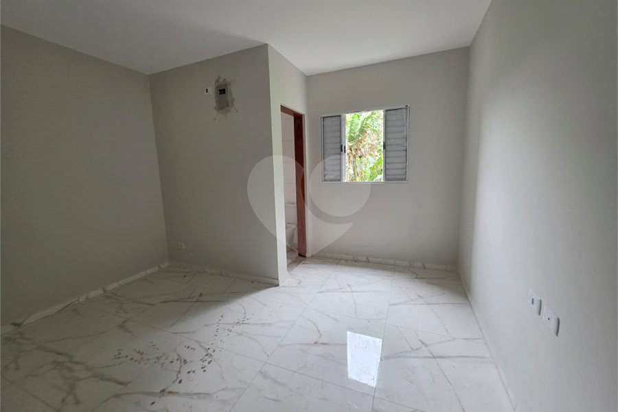 Sobrado à venda com 2 quartos, sendo 1 suíte, em Vila Clarice, São Paulo, SP