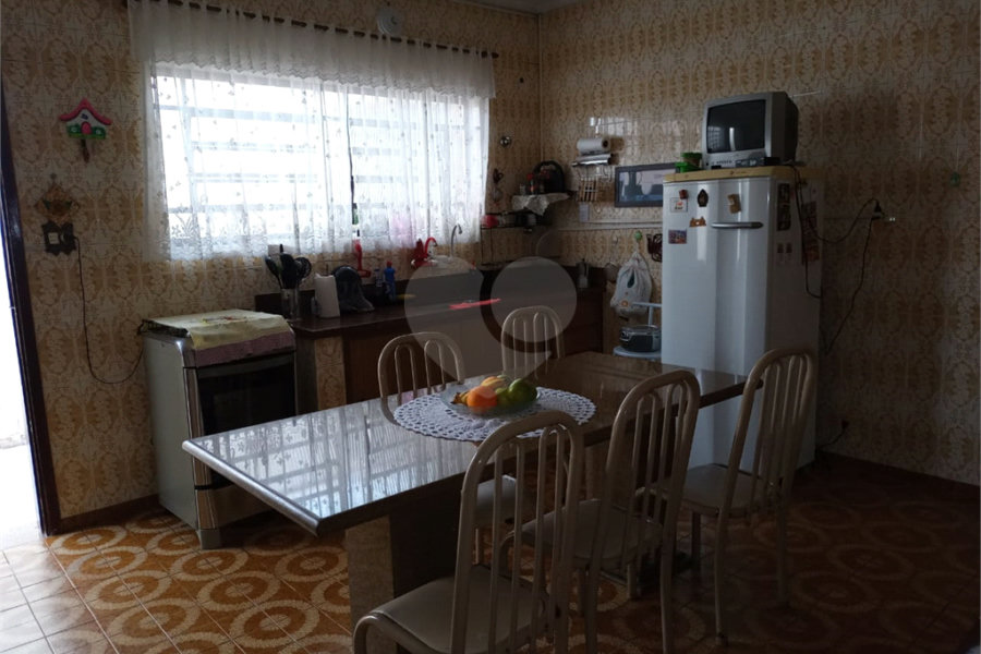Casa à venda com 5 quartos, sendo 1 suíte, em Vila Guilherme, São Paulo, SP