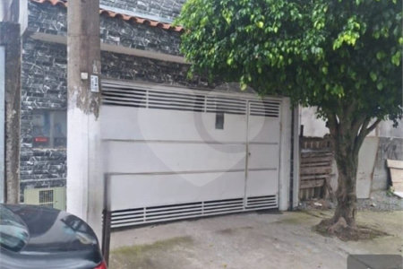Casa à venda com 5 quartos, sendo 2 suítes, em Parque Maria Helena, Suzano, SP