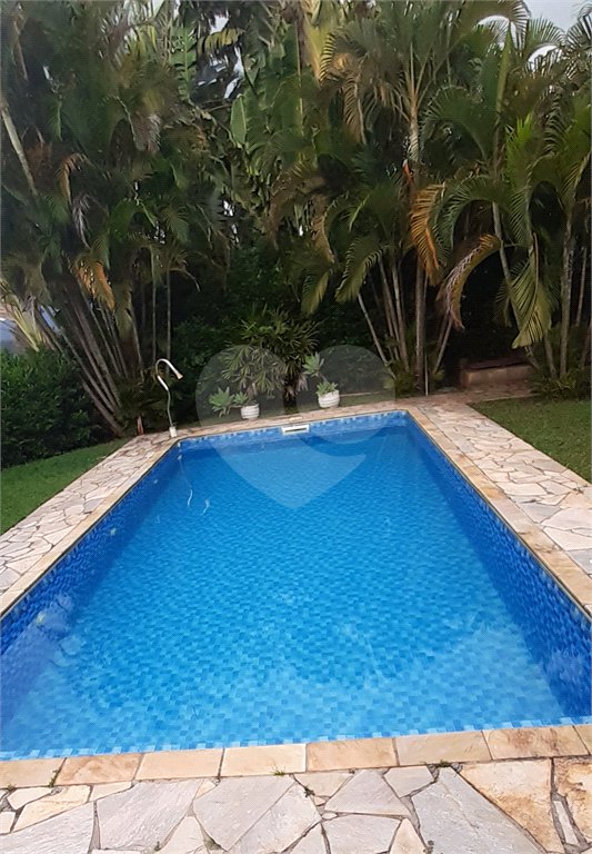Casa em condomínio à venda com 3 quartos, sendo 1 suíte, no Centro, Bom Jesus dos Perdões, SP