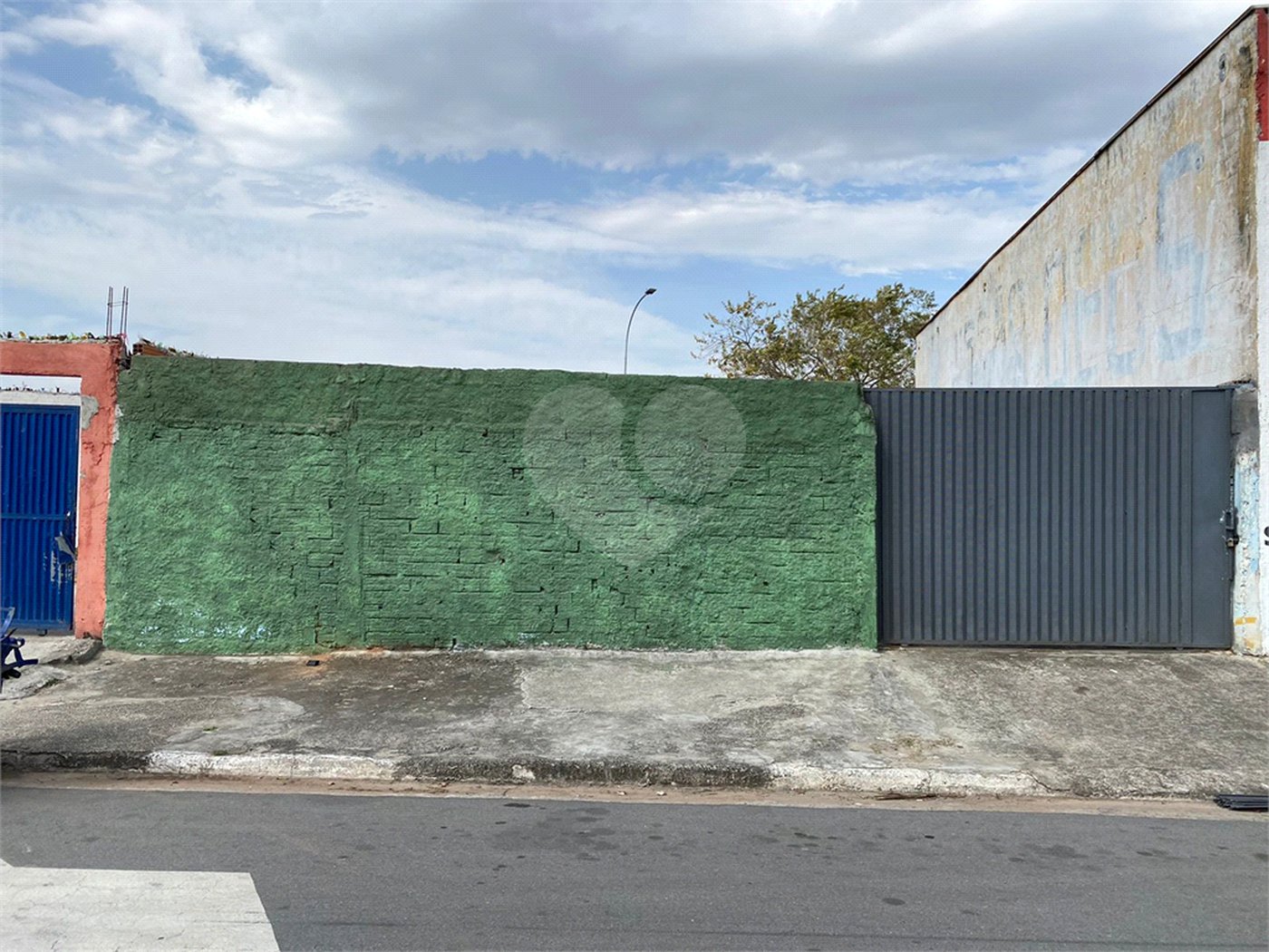 Terreno à venda ou para alugar em Jardim Lincoln, Suzano, SP