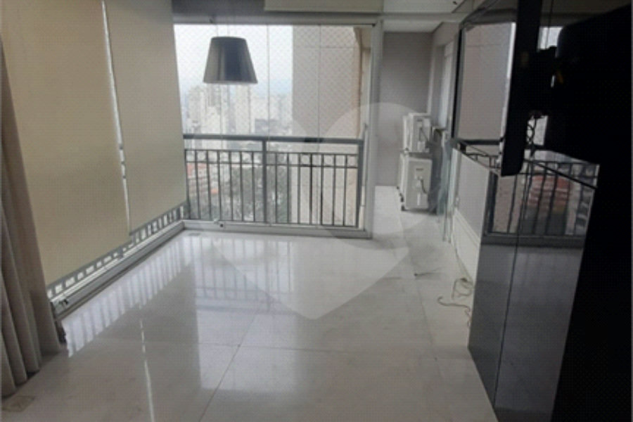 Apartamento à venda com 3 suítes em Santana, São Paulo, SP