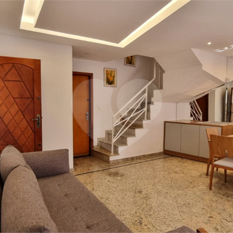 Sobrado à venda com 3 quartos, sendo 1 suíte, em Santa Teresinha, São Paulo, SP