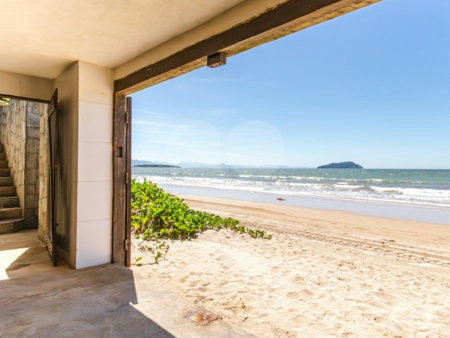Aluguel no Rio dispara com queda de oferta e avanço da temporada: o que os dados revelam para Búzios e a Região dos Lagos
