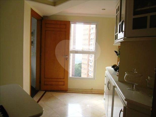 Apartamento à venda com 4 suítes em Jardim Fonte do Morumbi, São Paulo, SP