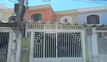 Sobrado à venda com 2 quartos em Parada Inglesa, São Paulo, SP