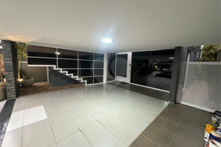 Casa à venda com 3 suítes no condomínio Brisa 1, Mogi das Cruzes - SP