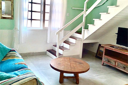 Casa em condomínio à venda com 2 quartos, sendo 1 suíte,  em Alto de Búzios, Armação dos Búzios, RJ