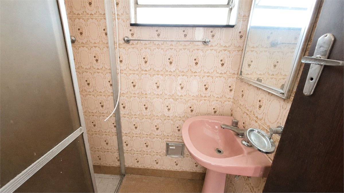 Casa Térrea à venda com 3 quartos, sendo 2 suítes, em Vila Albertina, São Paulo, SP