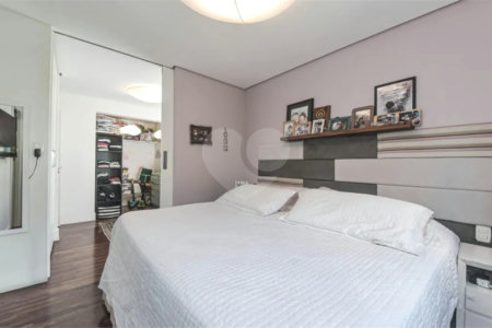 Apartamento à venda com 3 suítes em Vila Gertrudes, São Paulo, SP