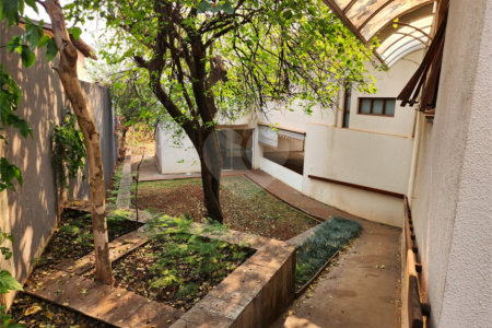 Casa à venda com 3 quartos, sendo 1 suíte, em Jardim Morumbi, Araraquara, SP