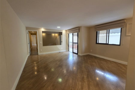 Apartamento à venda com 3 quartos, sendo 1 suíte,  em Tijuca, Rio de Janeiro, RJ