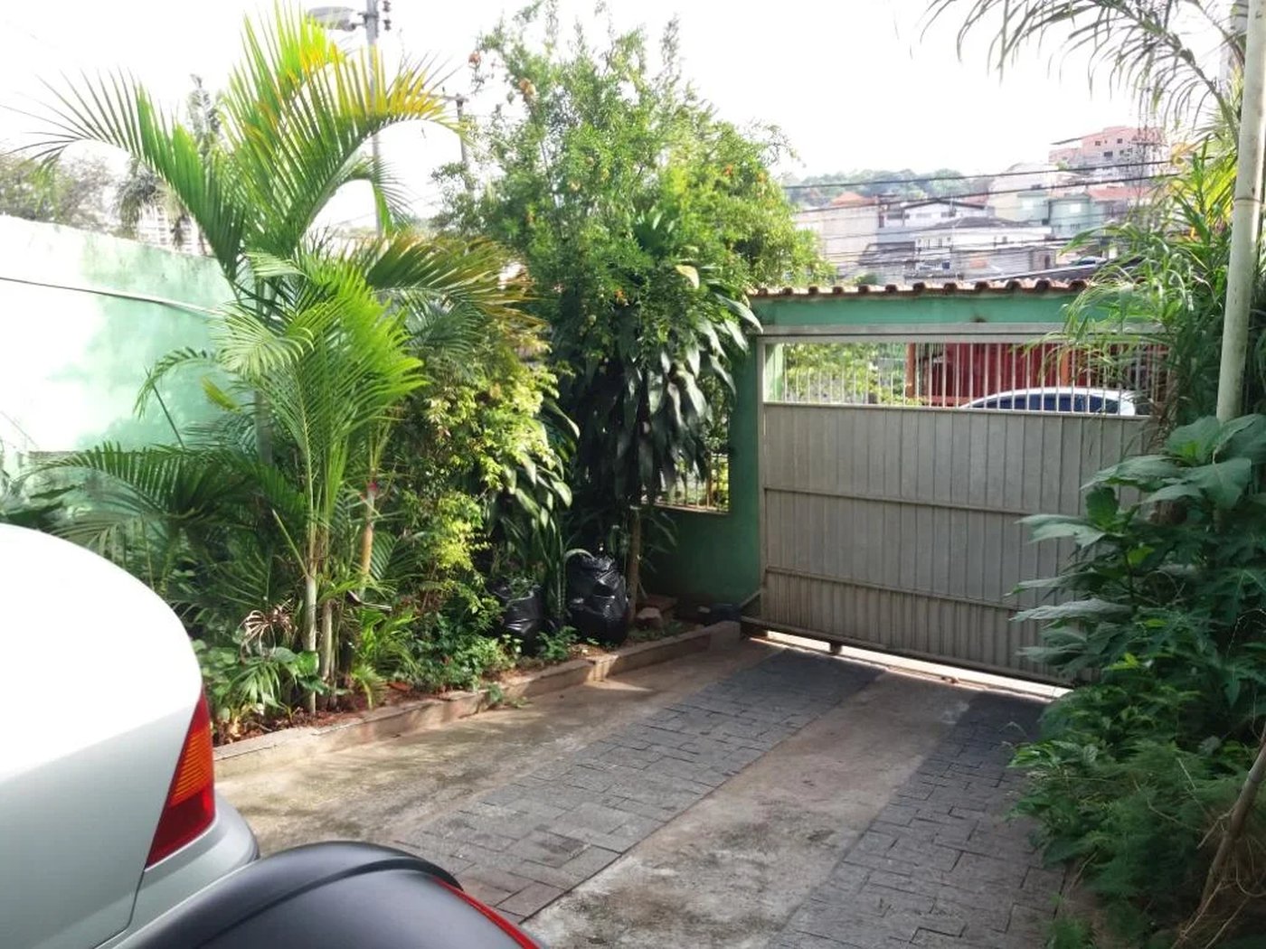 Sobrado à venda com 3 quartos, sendo 1 suíte, em Jardim Maria Duarte, São Paulo, SP