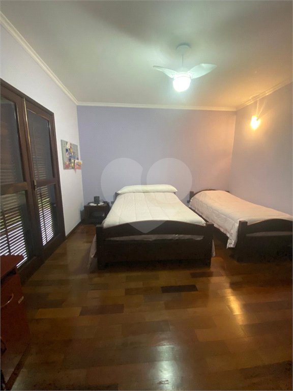 Casa à venda com 4 suítes no condomínio Vale da Santa Fé, Vinhedo - SP
