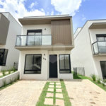 Casa à venda com 3 suítes no condomínio Mont Blanc Village, Vinhedo - SP