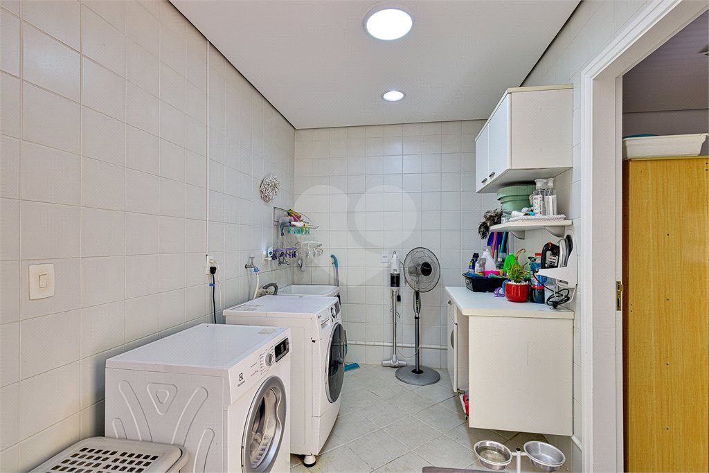 Casa à venda com 4 suítes no condomínio Conjunto Residencial São Benedito, São Paulo - SP