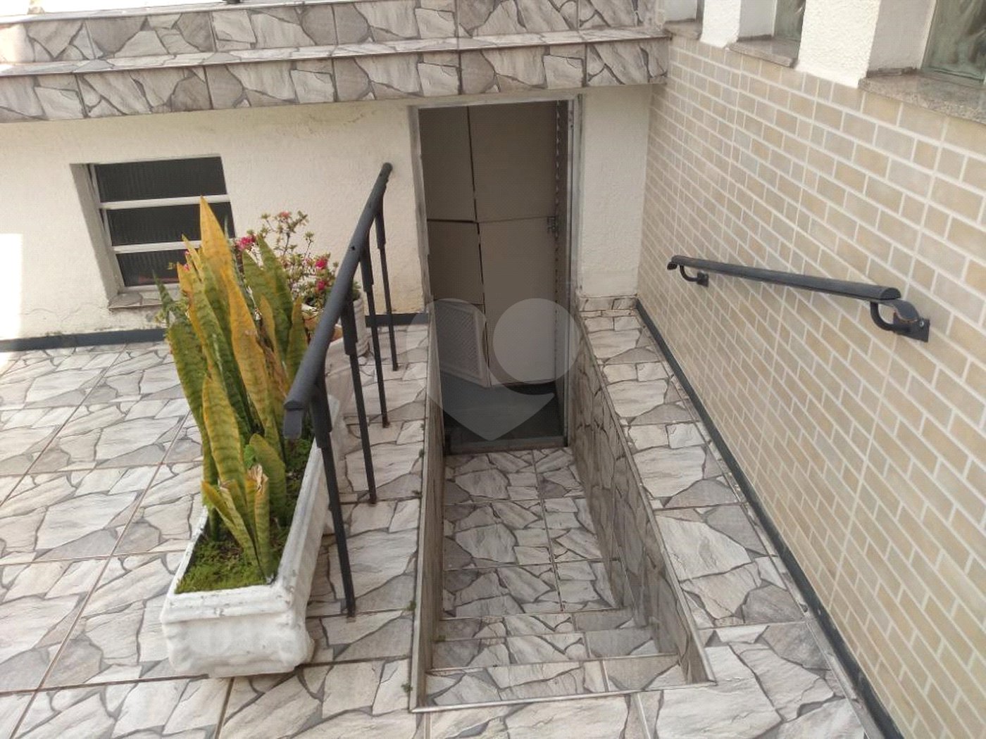 Casa à venda com 3 quartos, sendo 2 suítes, em Vila Dom Pedro I, São Paulo, SP