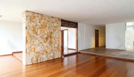 Casa Térrea à venda com 6 quartos, sendo 4 suítes,  em Brooklin Paulista, São Paulo, SP