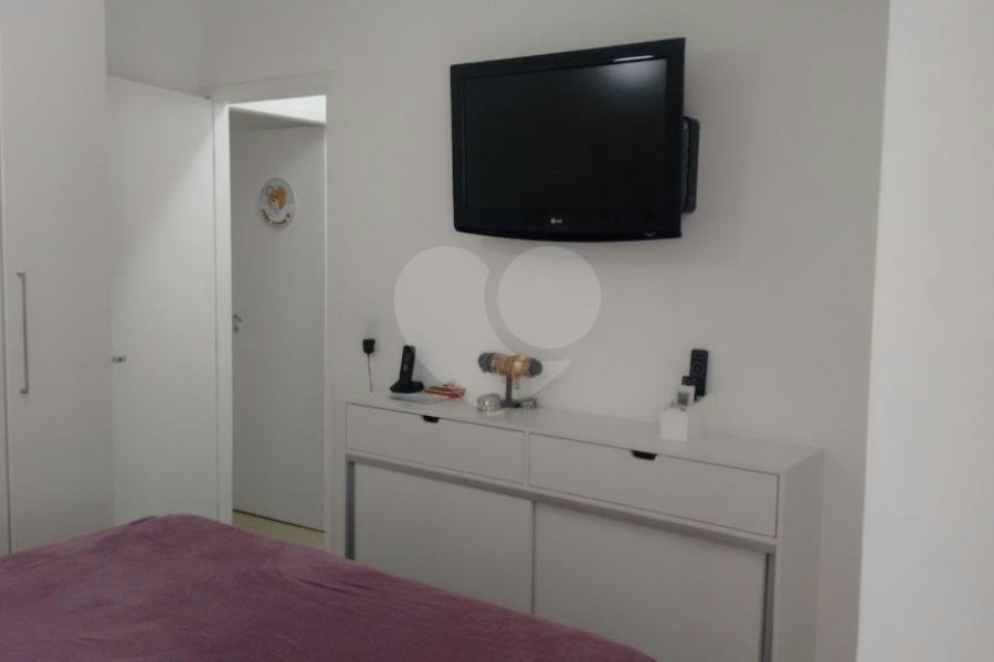 Casa à venda com 2 suítes no condomínio S//nome, São Paulo - SP