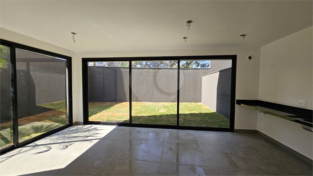 Casa à venda com 4 suítes no condomínio Cube Cidade Jardim, São Paulo - SP
