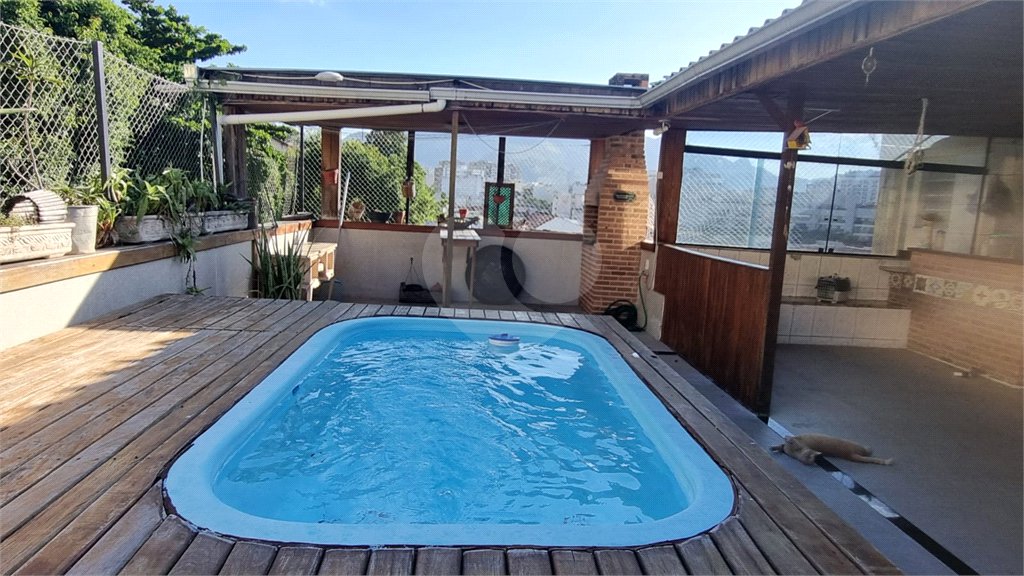 Casa de Vila à venda com 3 quartos, sendo 2 suítes,  em Tijuca, Rio de Janeiro, RJ