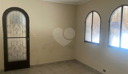 Casa à venda com 3 quartos, sendo 2 suítes,  em Jardim do Papai, Guarulhos, SP