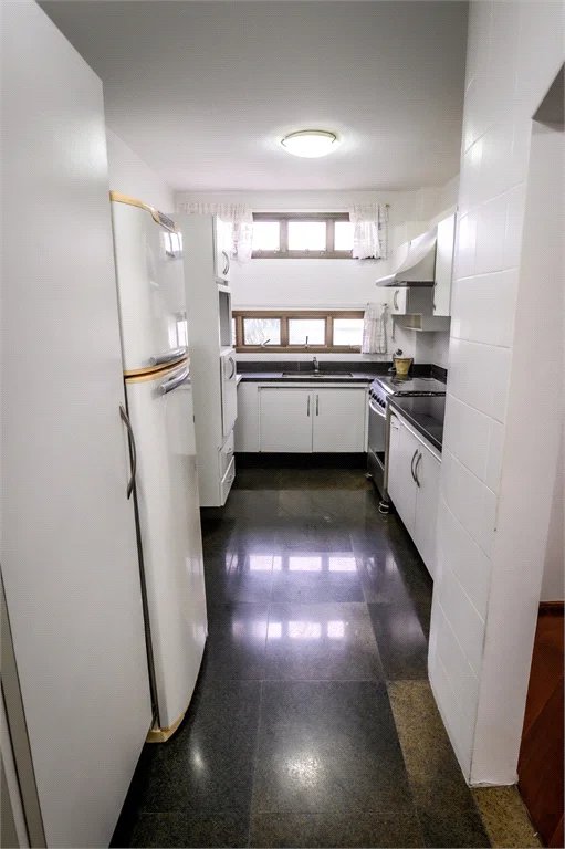 Apartamento à venda com 3 suítes em Paineiras do Morumbi, São Paulo, SP