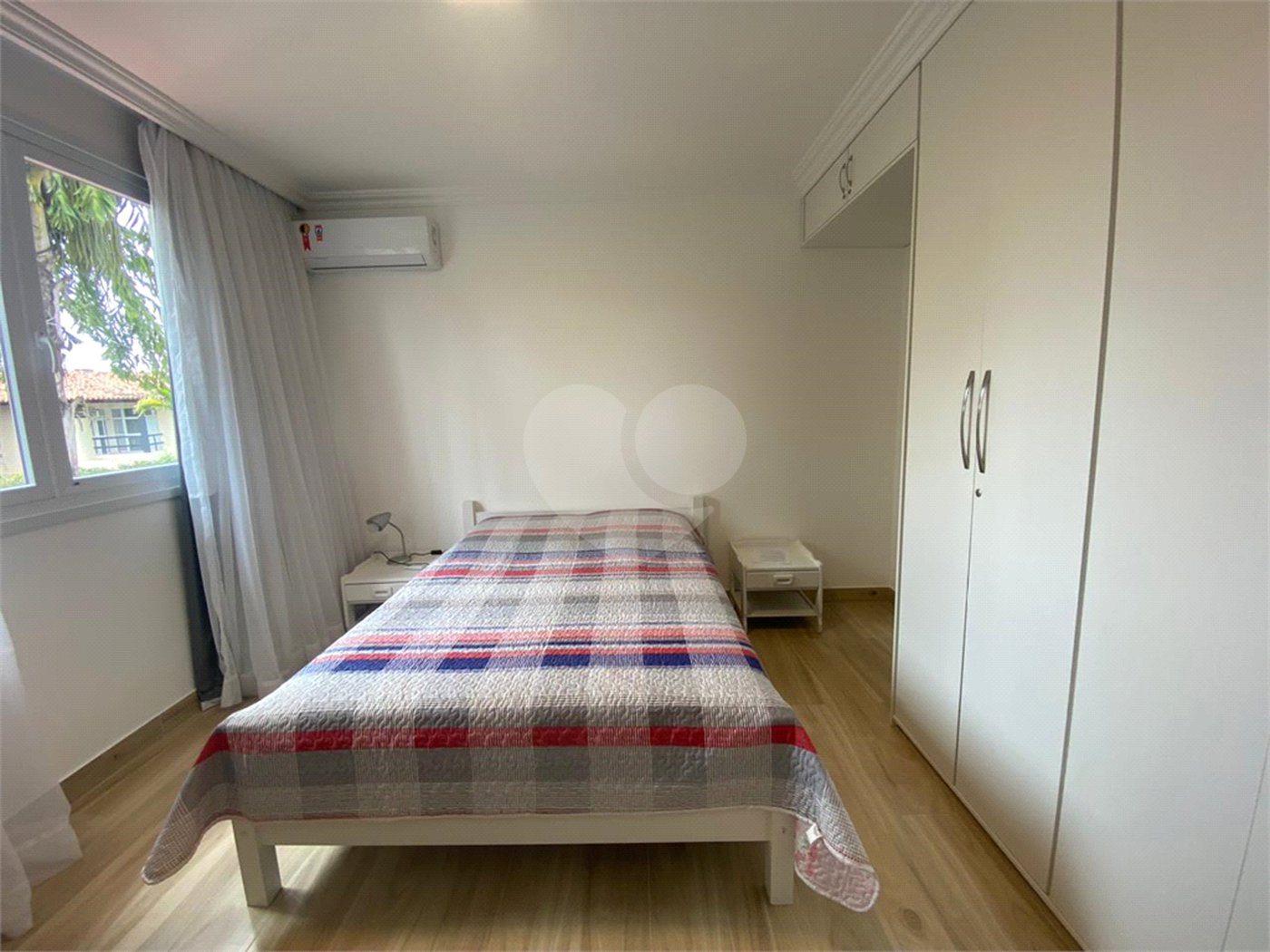 Casa em condomínio à venda com 2 quartos, sendo 1 suíte,  no Centro (mangue), Armação dos Búzios, RJ