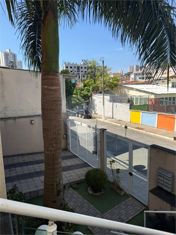 Casa à venda com 3 quartos, sendo 1 suíte, no condomínio Praça Leão, São Paulo - SP