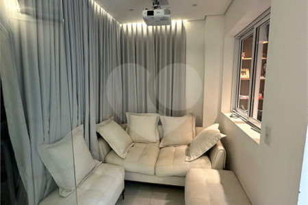 Apartamento à venda com 3 quartos, sendo 1 suíte,  em Butantã, São Paulo, SP