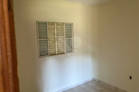 Chácara à venda com 2 quartos em Jardim Residencial Bela Vista, Dois Córregos, SP