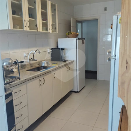 Apartamento à venda com 3 quartos, sendo 1 suíte, em Sumaré, São Paulo, SP