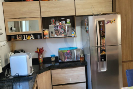 Casa à venda com 2 quartos no condomínio Acapulco, Atibaia - SP