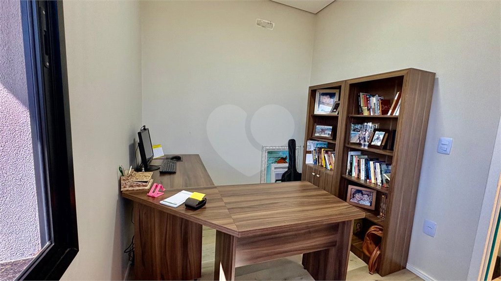 Casa à venda com 3 suítes no condomínio Village Ipanema 2, Araçoiaba da Serra - SP