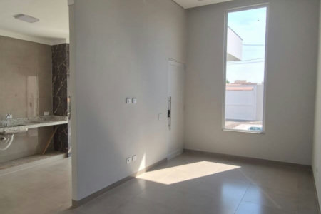 Casa à venda com 3 quartos, sendo 1 suíte, em Jardim dos Ipes, Três Lagoas, MS