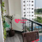 Apartamento à venda com 4 quartos, sendo 1 suíte,  em Parque Residencial Aquarius, São José dos Campos, SP