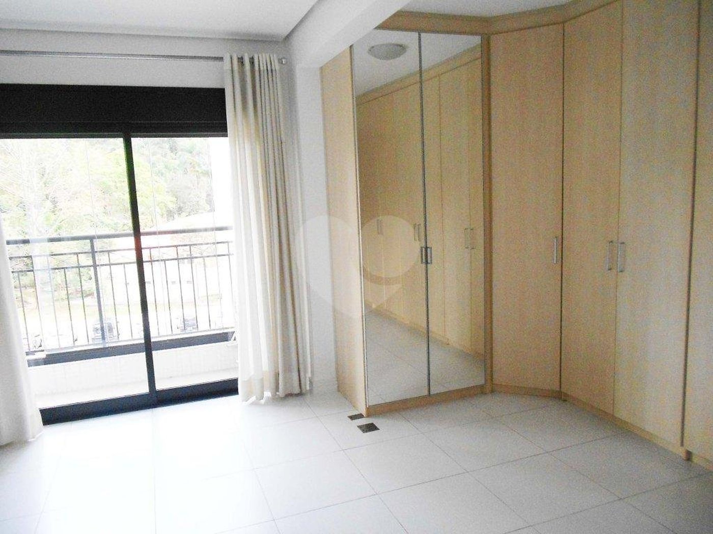 Apartamento para alugar com 4 suítes em Jardim Marajoara, São Paulo, SP