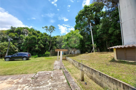 Casa à venda com 4 quartos, sendo 1 suíte, no Centro, Ibiúna, SP