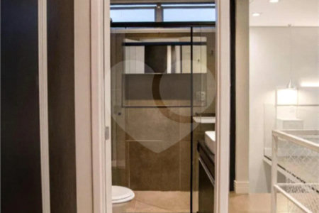 Apartamento à venda com 1 quarto em Vila Suzana, São Paulo, SP