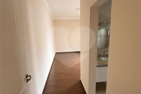 Casa à venda com 3 suítes no condomínio Residencial Maria Dulce, Indaiatuba - SP