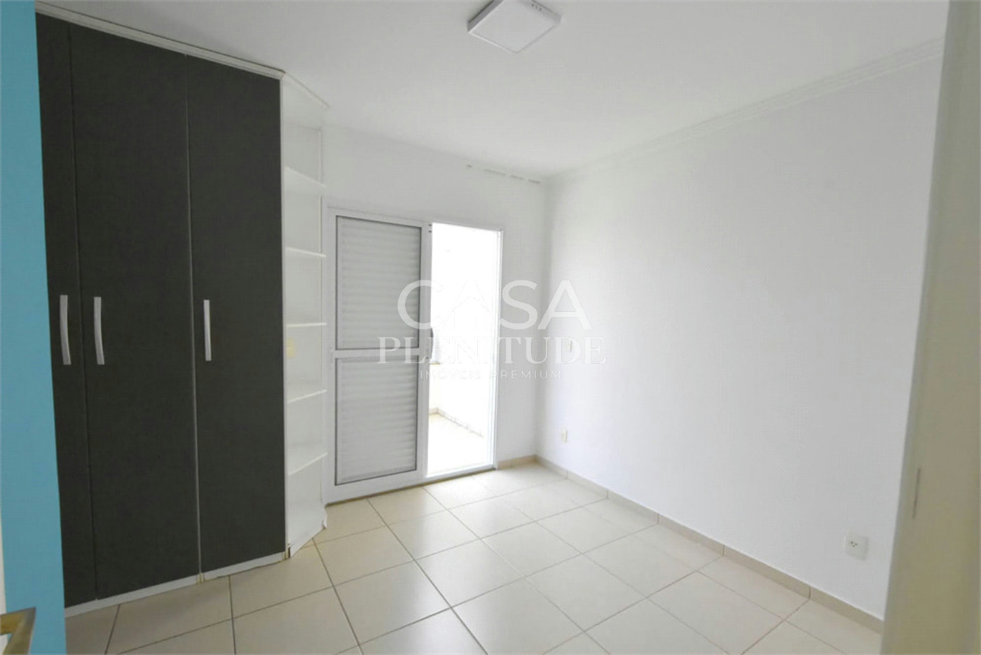 Sobrado à venda com 3 quartos, sendo 1 suíte, em Jardim Pagliato, Sorocaba, SP